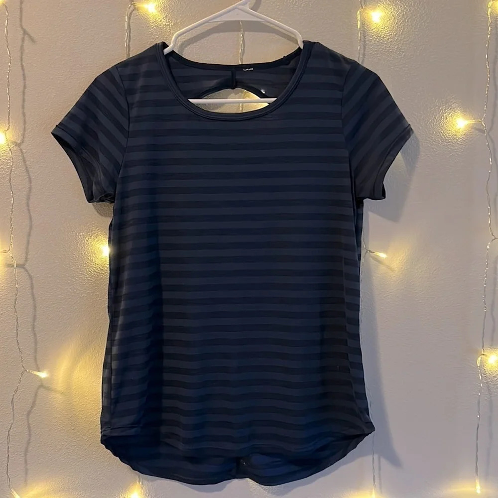 Ideology Striped Workout Top​​​​